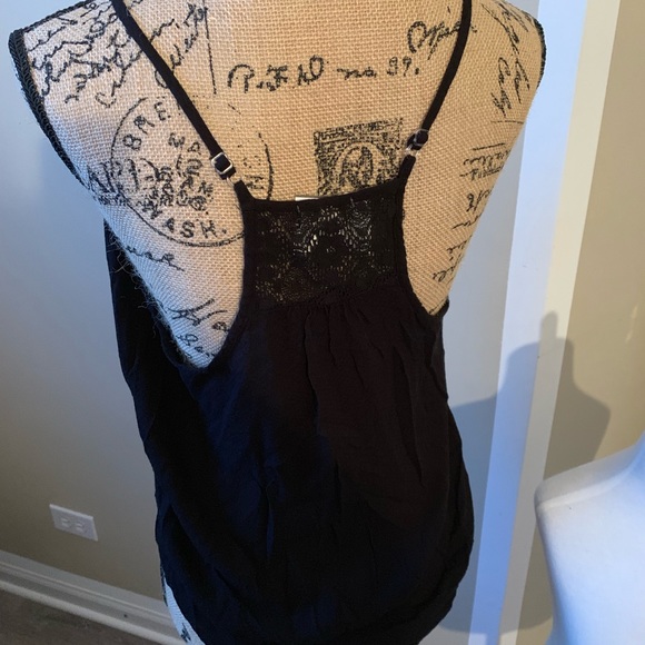 !!Eyeshadow Sz L black crop top tank!! - Picture 2 of 3